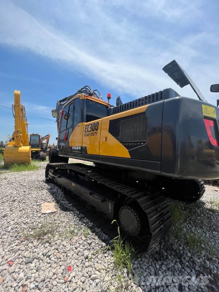Volvo EC 300 Bageri guseničari