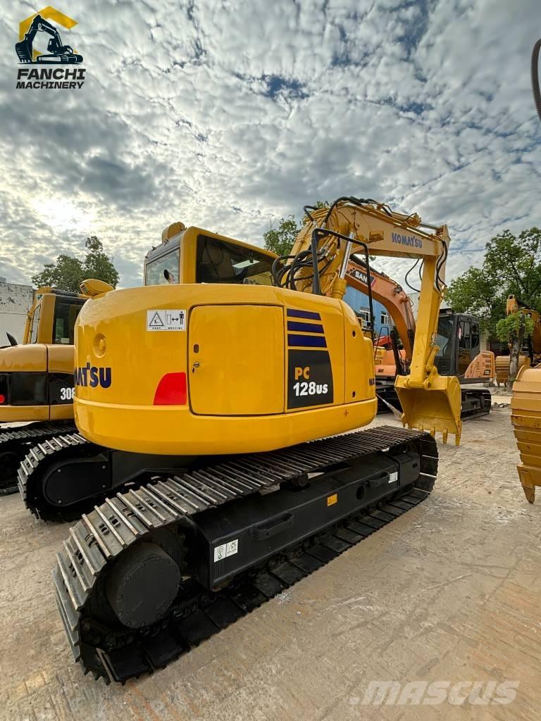Komatsu PC 128 US Bageri guseničari