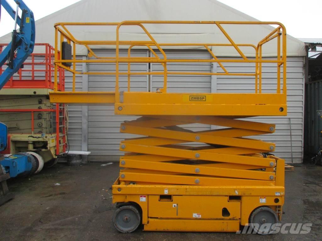 Haulotte Compact 12 Makazaste platforme