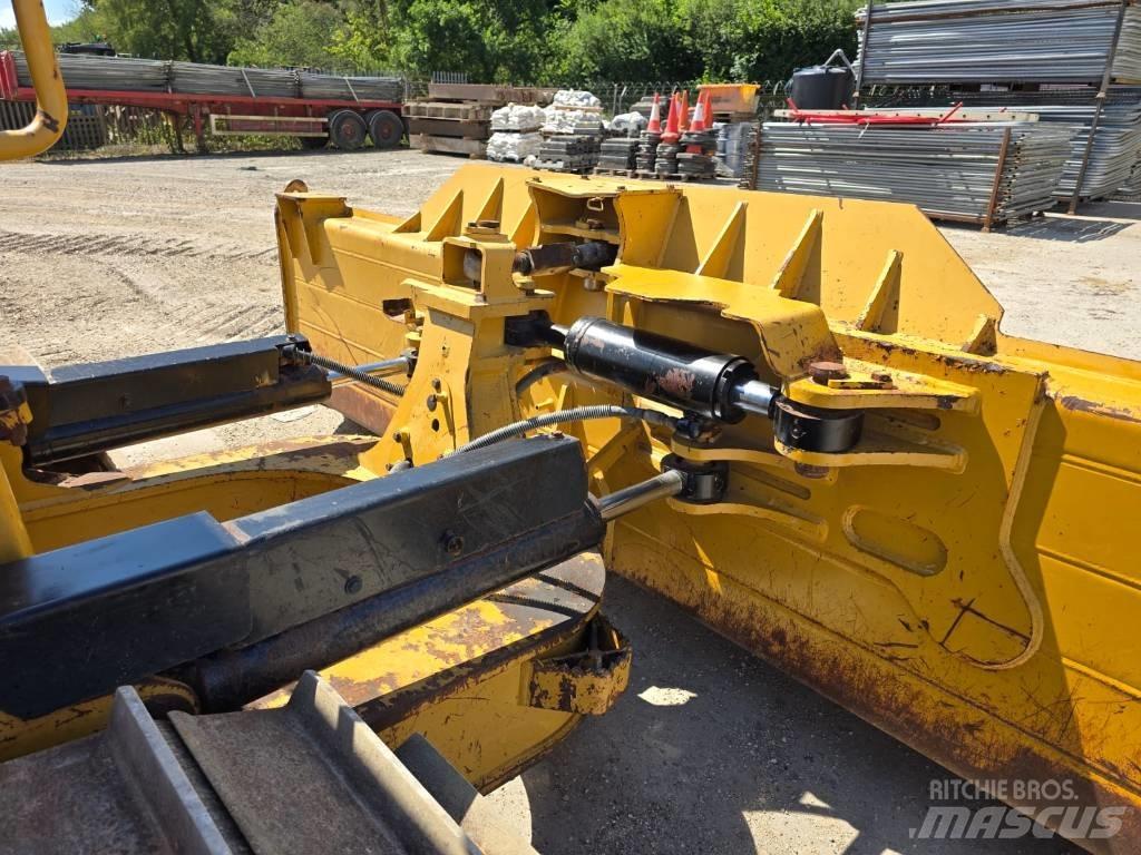CAT D 6 N LGP Buldožeri guseničari
