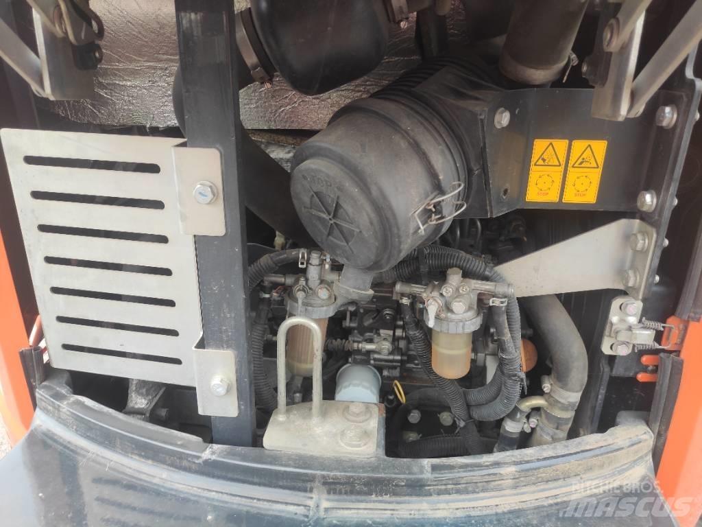Hitachi ZX 26 U-6 Mini bageri < 7t