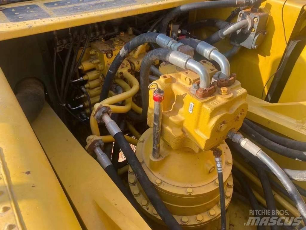 Komatsu PC 400-8 R Bageri guseničari