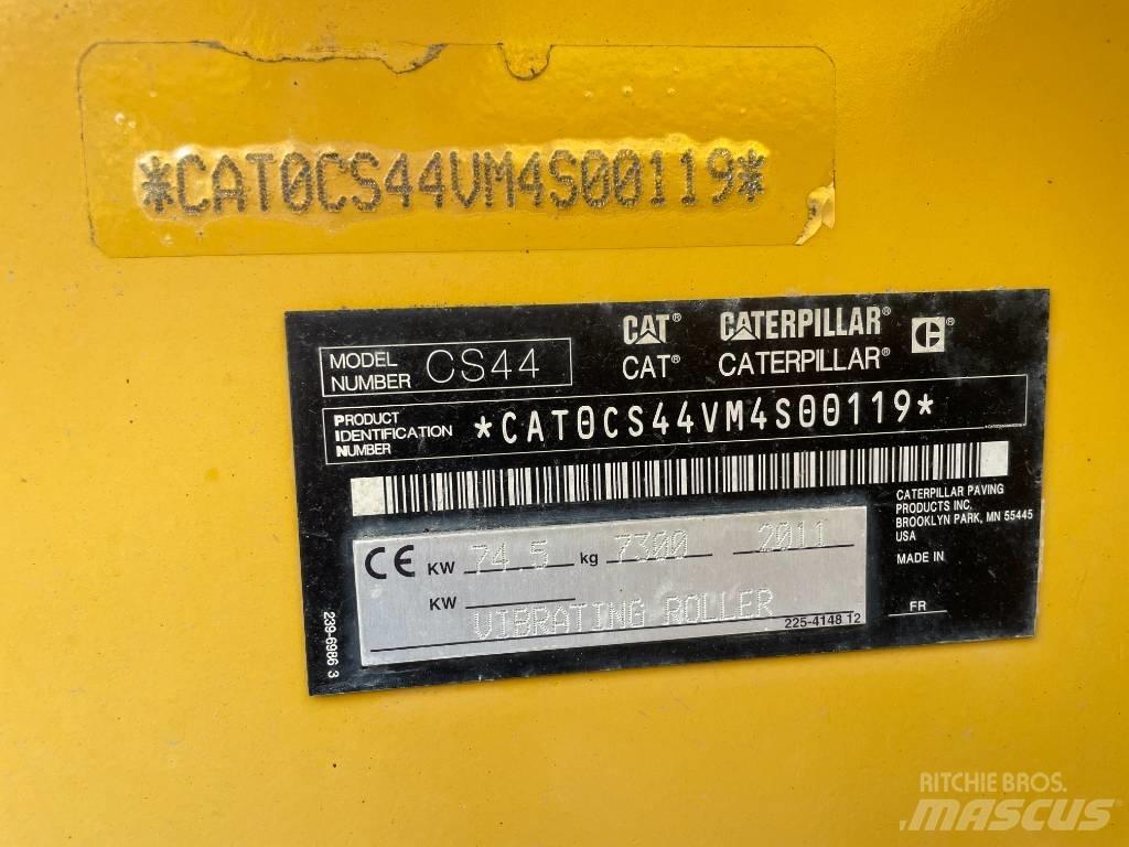 CAT CS44 Valjci sa jednim bubnjem