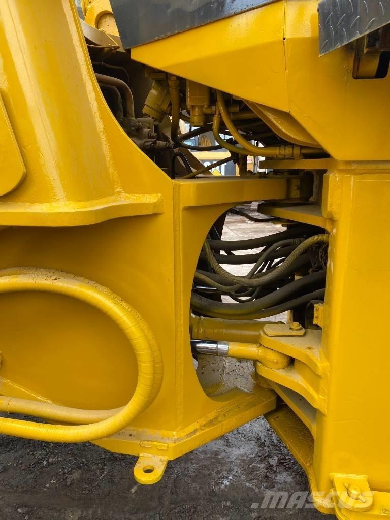Komatsu WA 470-3 Utovarivači na točkove