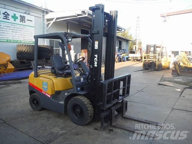 TCM FD25T3 Dizelski viljuškari