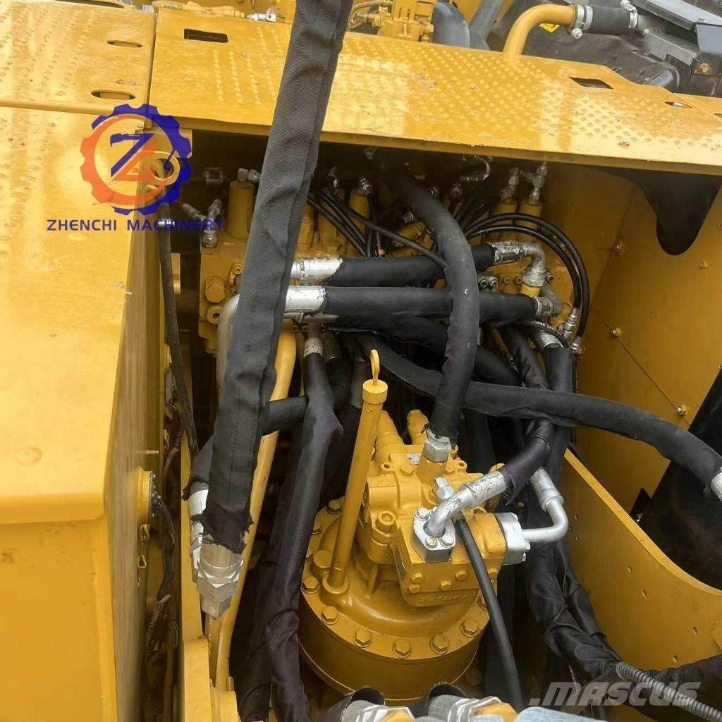 CAT 320 D2 Bageri guseničari