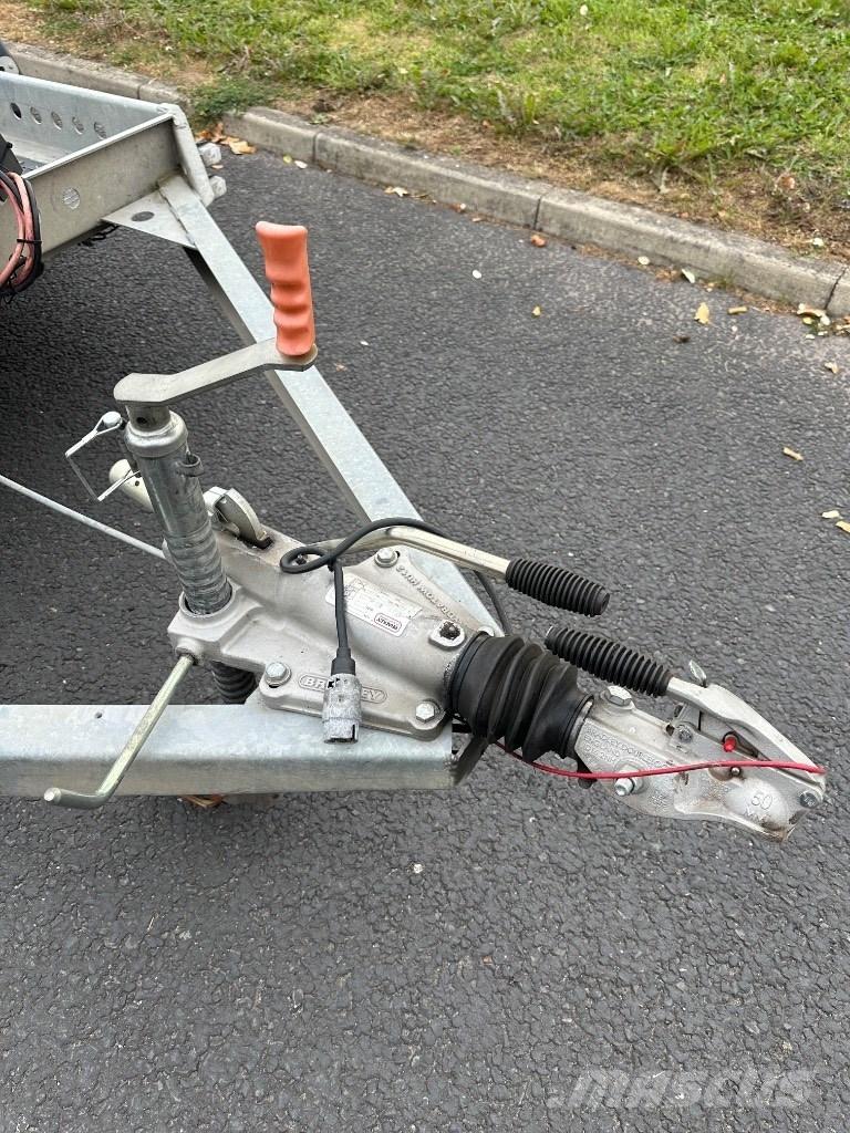  MOTIV TC3000 Auto prikolice