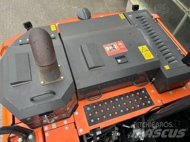 Hitachi ZX 140 W-6 Bageri točkaši