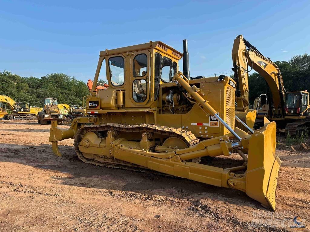 CAT D 7 G Buldožeri guseničari