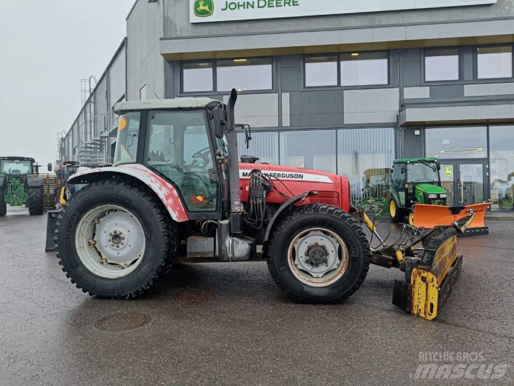 Massey Ferguson 5465 Traktori