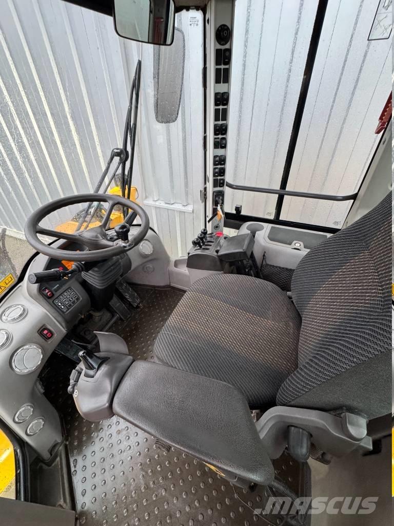 Volvo L 90 F Utovarivači na točkove