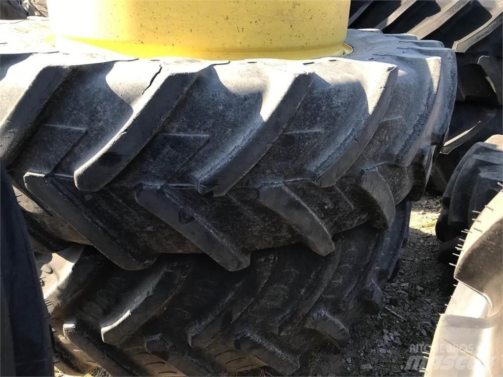 Michelin 520/85R46 Gume, točkovi i felne