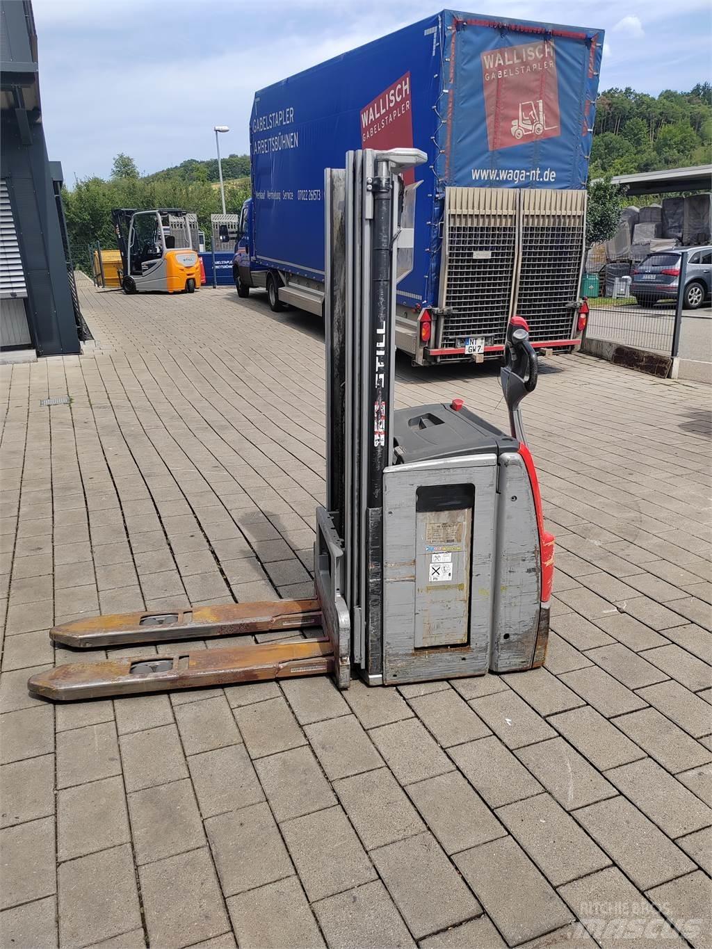 Still EXV 16 Ručni električni viljuškar