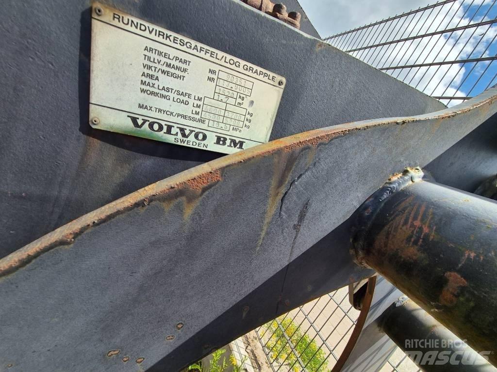 Volvo BM Holzgreifer Bageri za prenos primarnih/sekundarnih sirovina