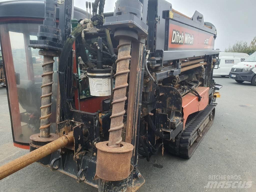 Ditch Witch JT 30 AT Oprema za horizontalno usmereno bušenje