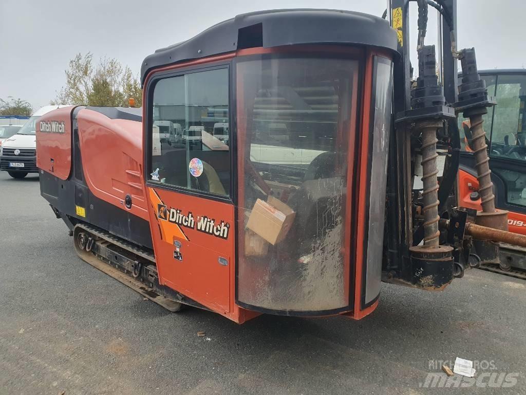 Ditch Witch JT 30 AT Oprema za horizontalno usmereno bušenje
