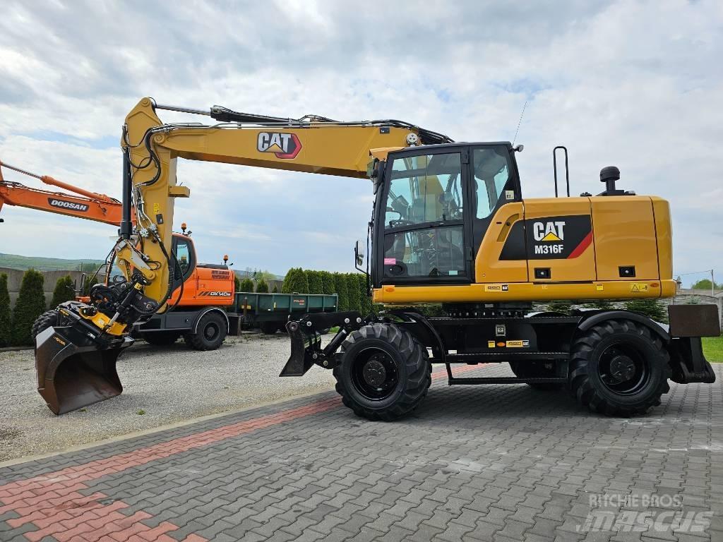 CAT M 316 F Bageri točkaši