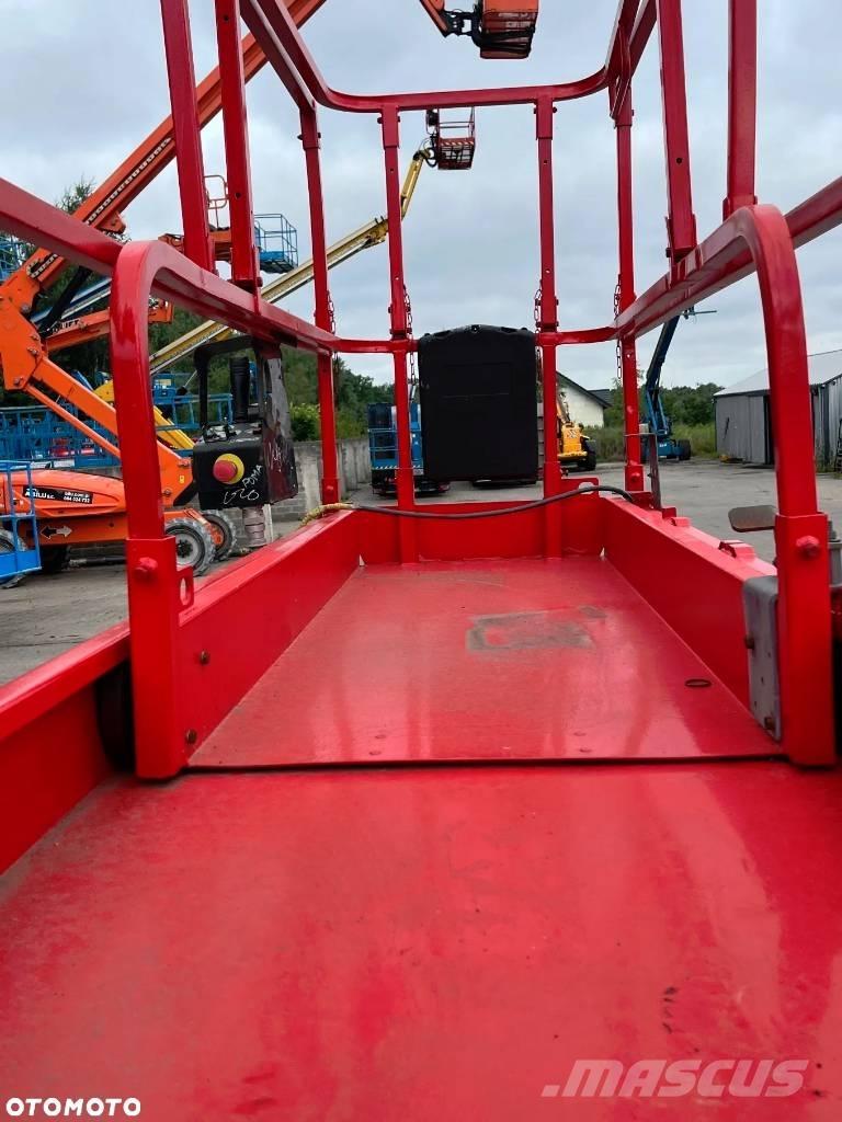 Haulotte Compact 10 Makazaste platforme