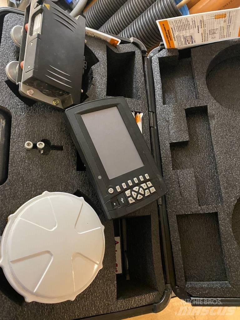 Trimble CB460 vals Instrumenti, oprema za merenje i automatizaciju