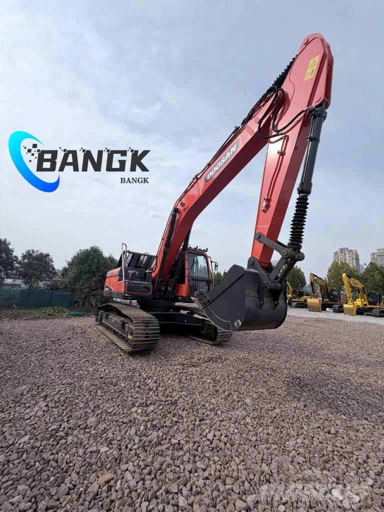 Doosan DX 225 LC Bageri guseničari