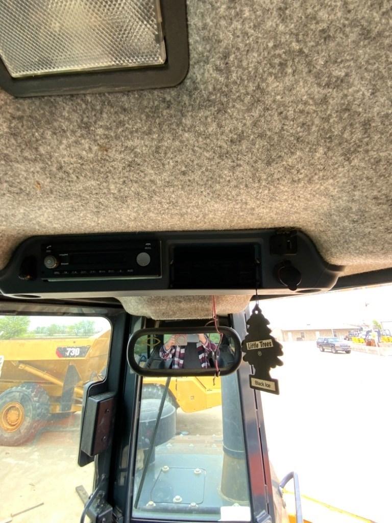 DEERE 750K Buldožeri guseničari