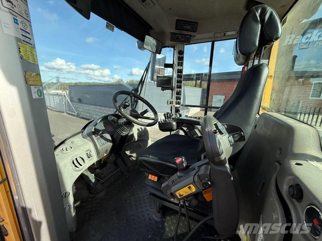Volvo L 120 F Utovarivači na točkove