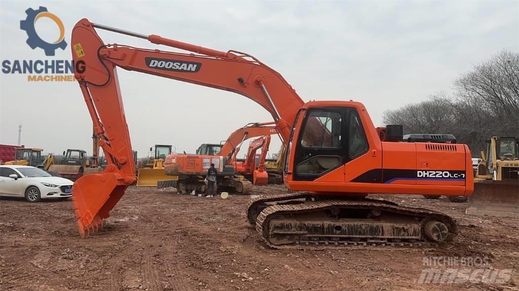 Doosan DH 220 Bageri guseničari
