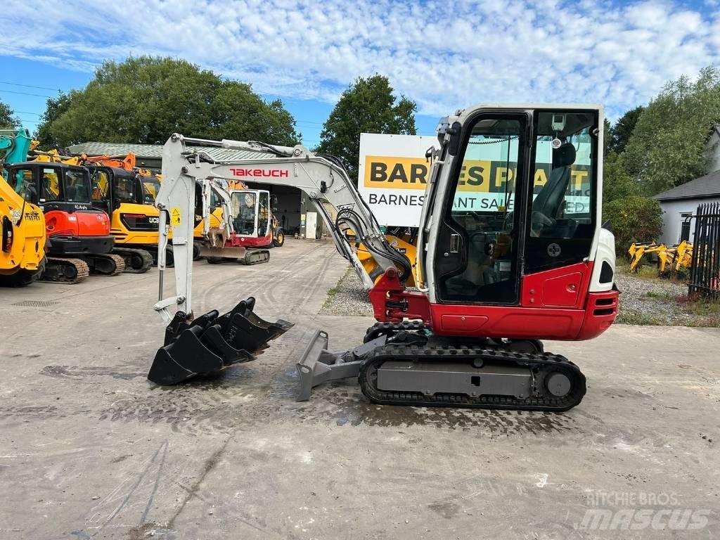 Takeuchi TB 230 Mini bageri < 7t
