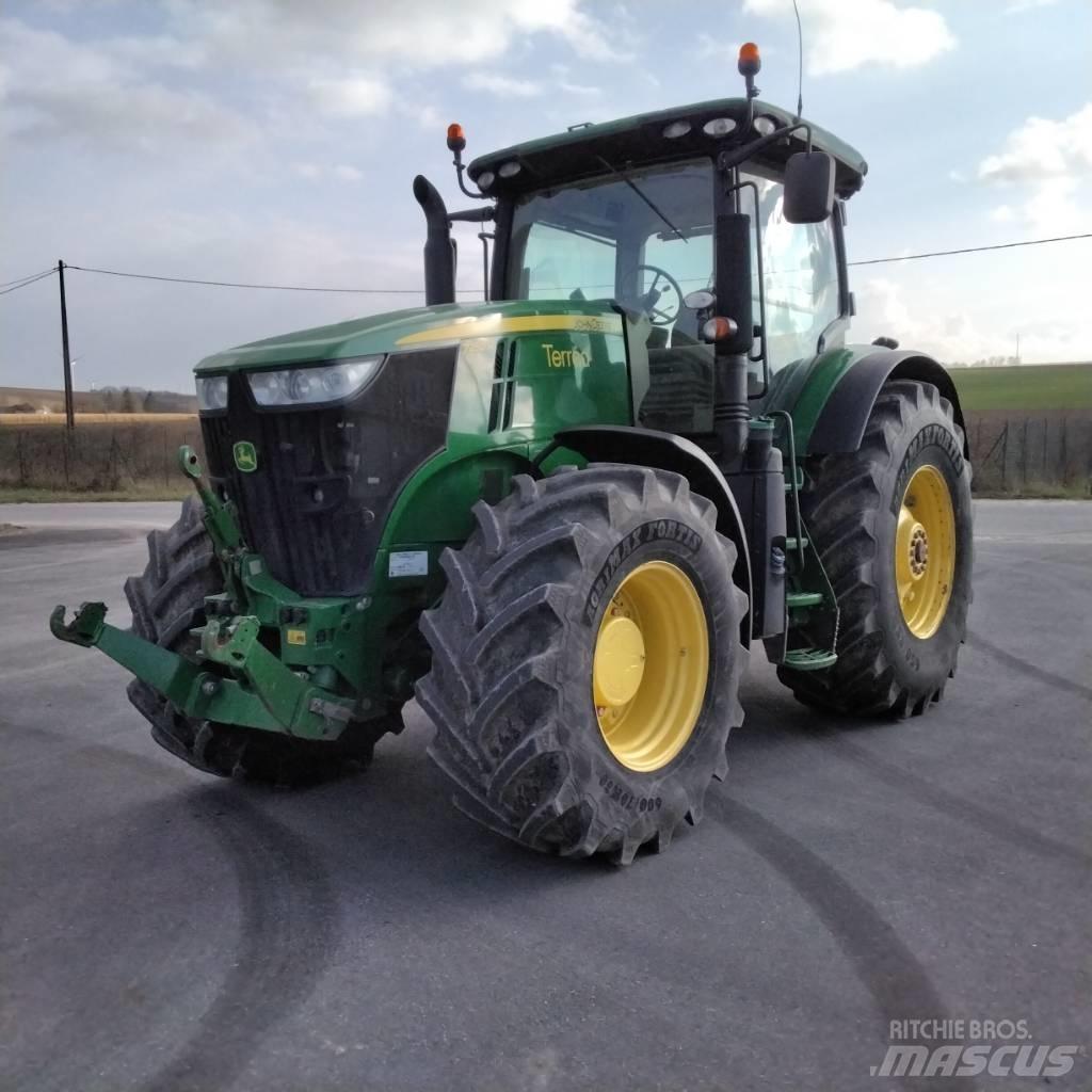 John Deere 7250 R Traktori