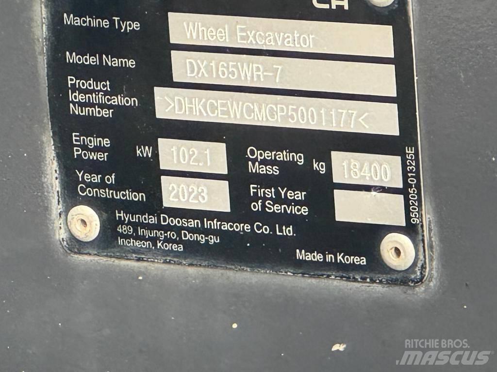 Doosan DX165WR-7 Bageri točkaši