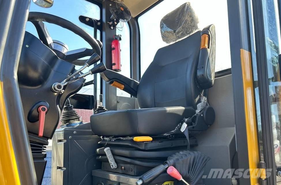  SZM 928 Utovarivači na točkove