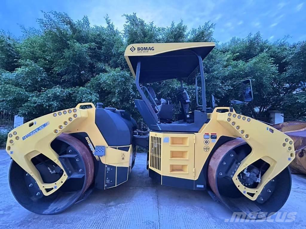 Bomag BW 203 SL-4 Valjci sa duplim bubnjem