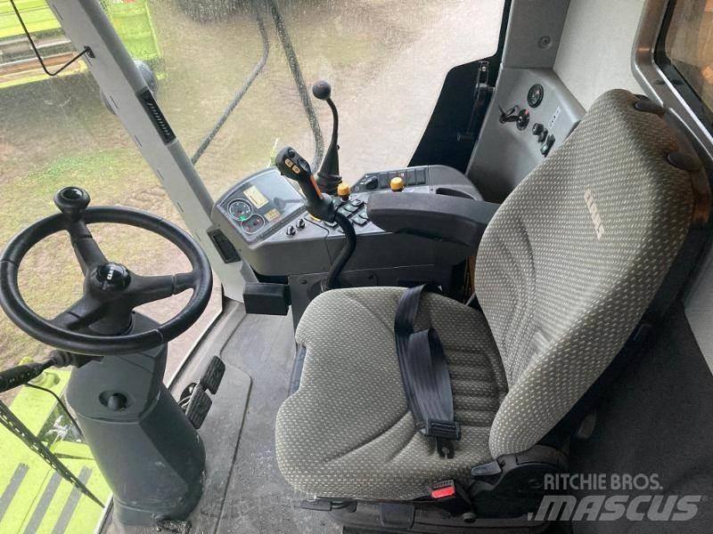 CLAAS AVERO 240 Kombajni