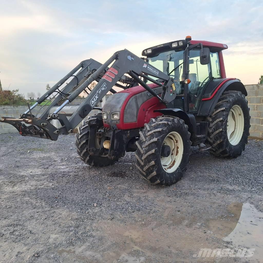 Valtra N 111 E Traktori