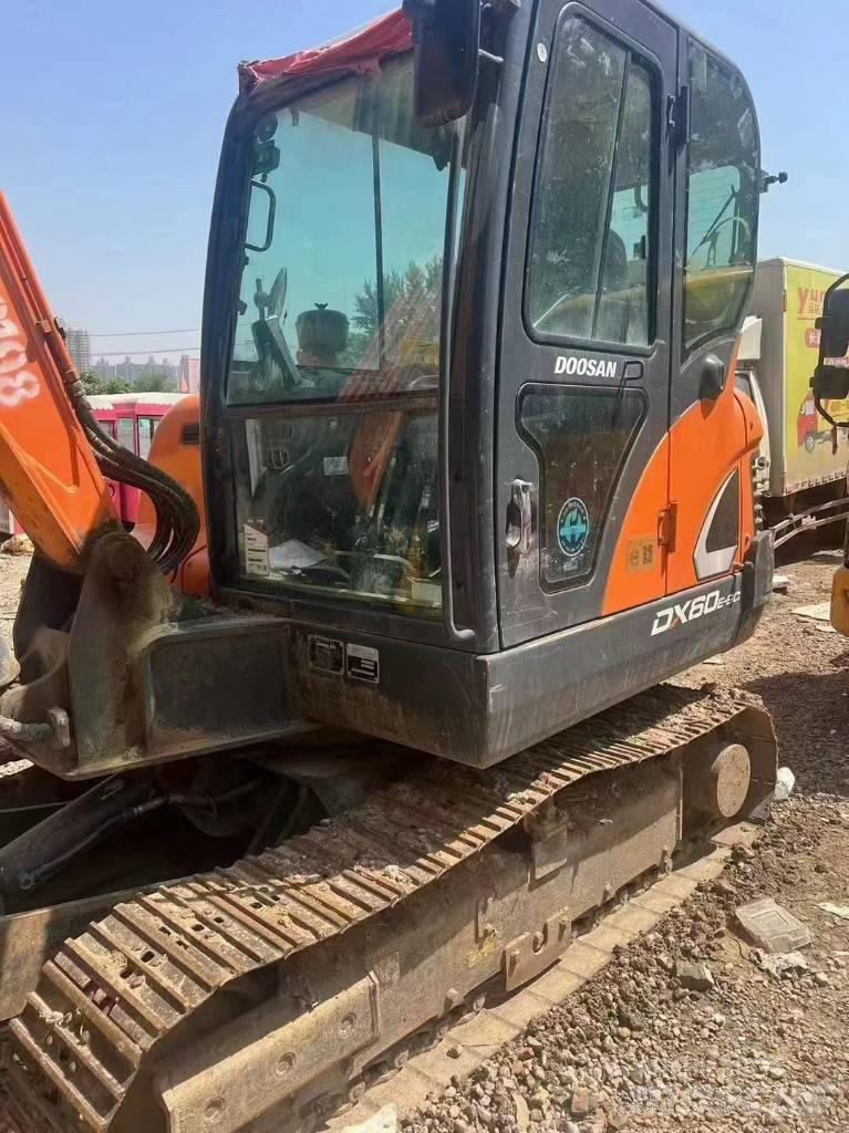 Doosan DX 60 Mini bageri < 7t