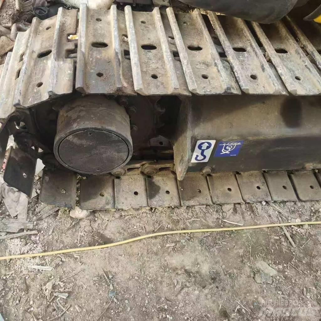 Komatsu PC35 Mini bageri < 7t
