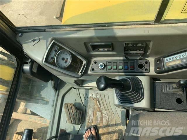 Hyundai R80-7 Bageri guseničari