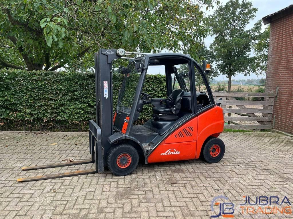Linde H25T Plinski viljuškari