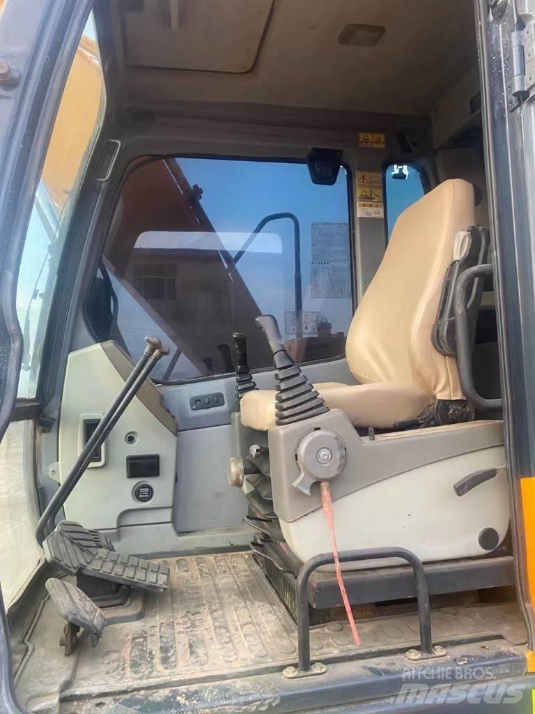 Hyundai R110VS Bageri guseničari
