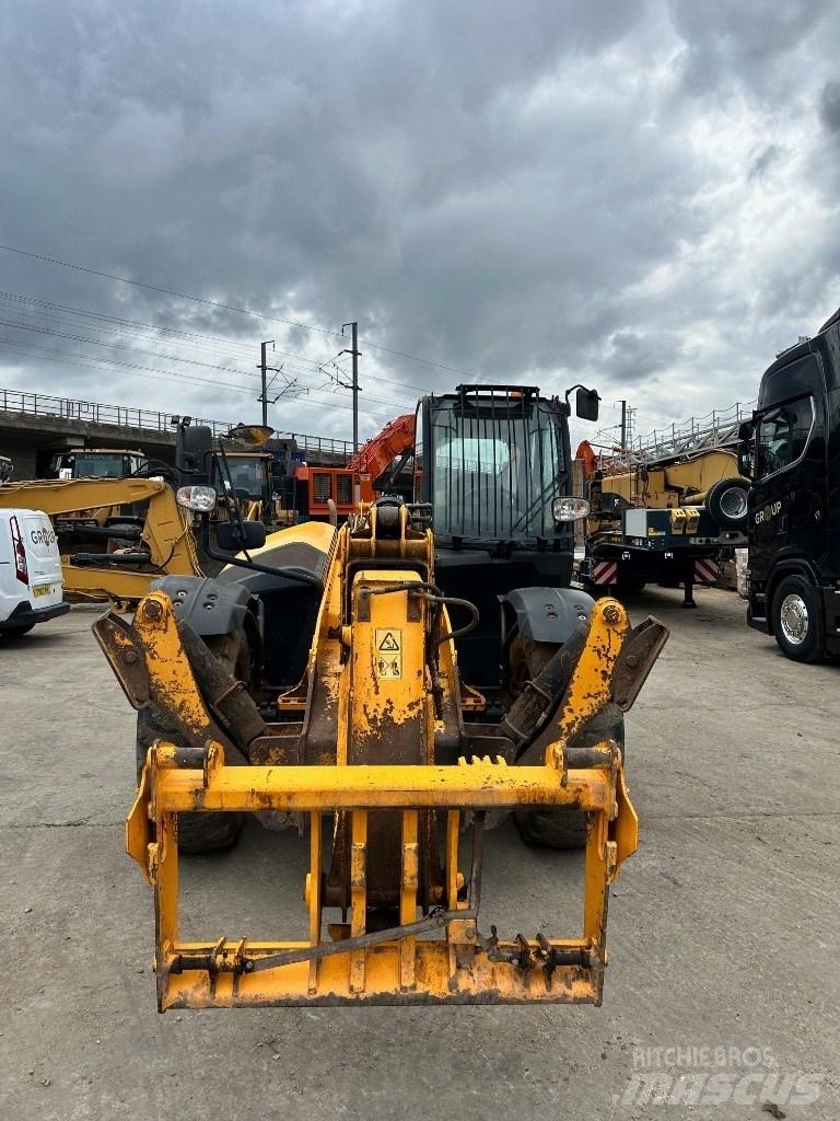 JCB 535-140 Teleskopski viljuškari