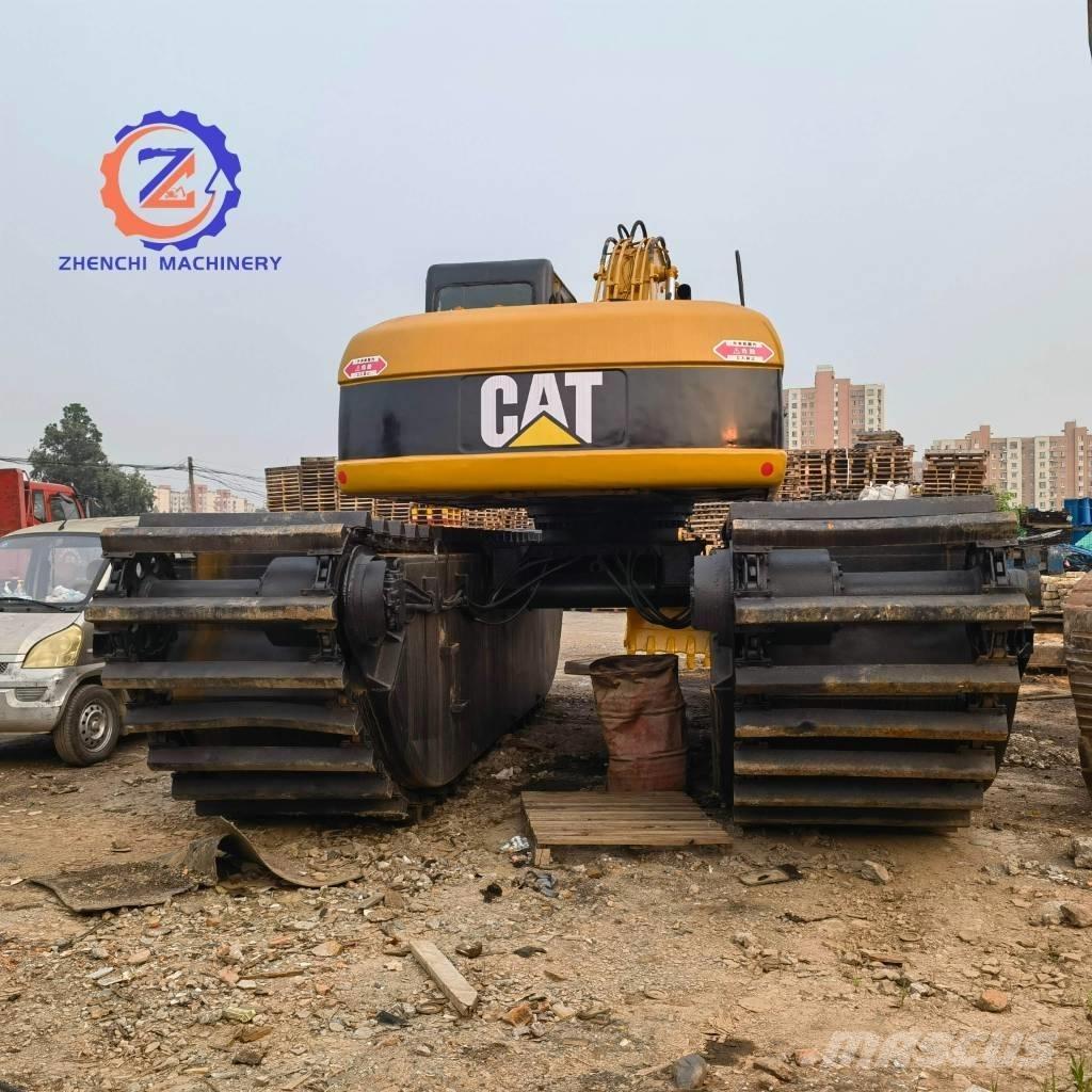 CAT 320 C Polovni amfibijski bageri