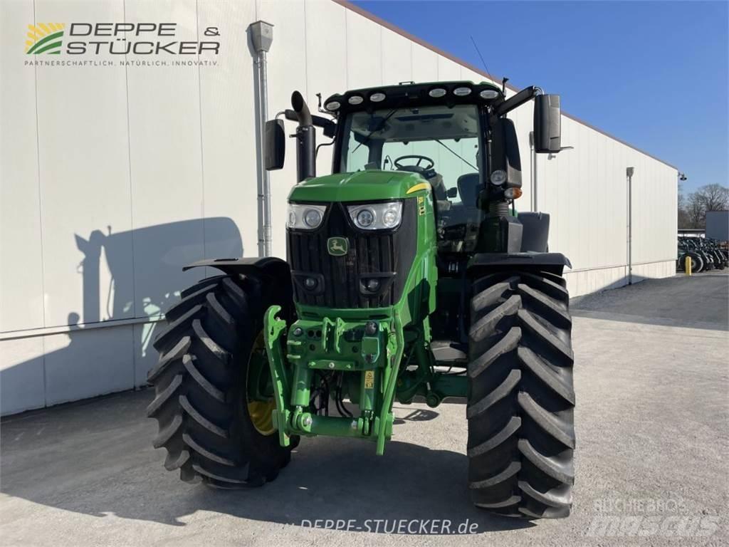 John Deere 6250R Traktori