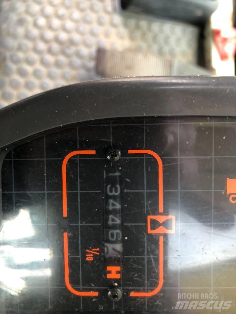 Etec 813B Bageri točkaši