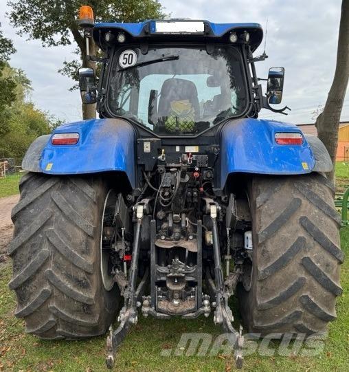 New Holland T7.270 Traktori