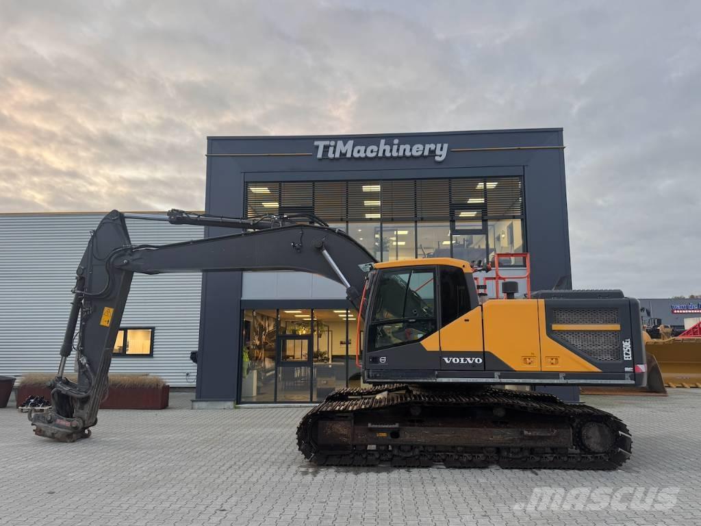 Volvo EC 250 EL Bageri guseničari