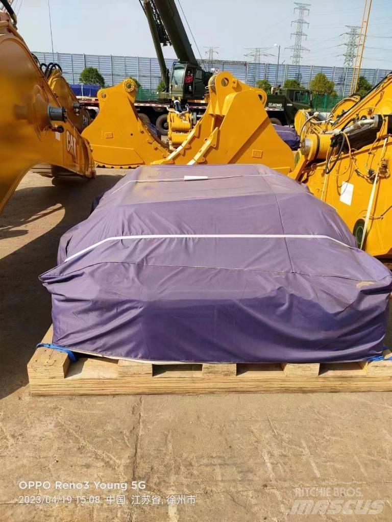 CAT 395 Bageri guseničari