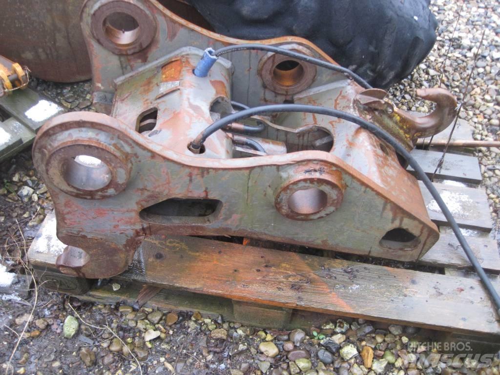 Volvo S2 EC 290 Bageri guseničari