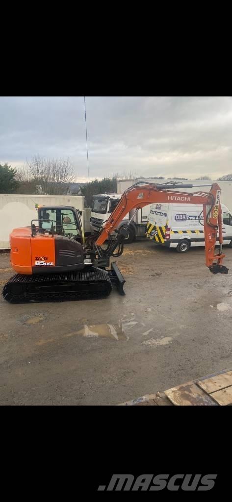  2021 Hitachi 85-6 Midi bageri 7t – 12t