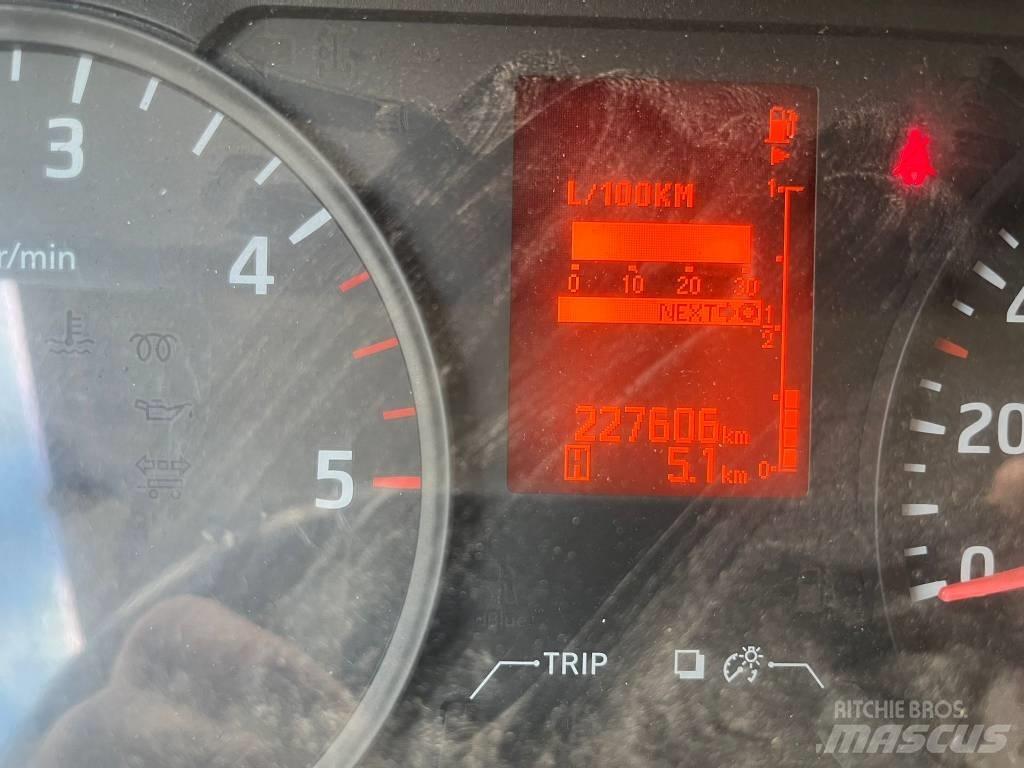 Nissan Cabstar E Kombi vozila/ vakum kamioni