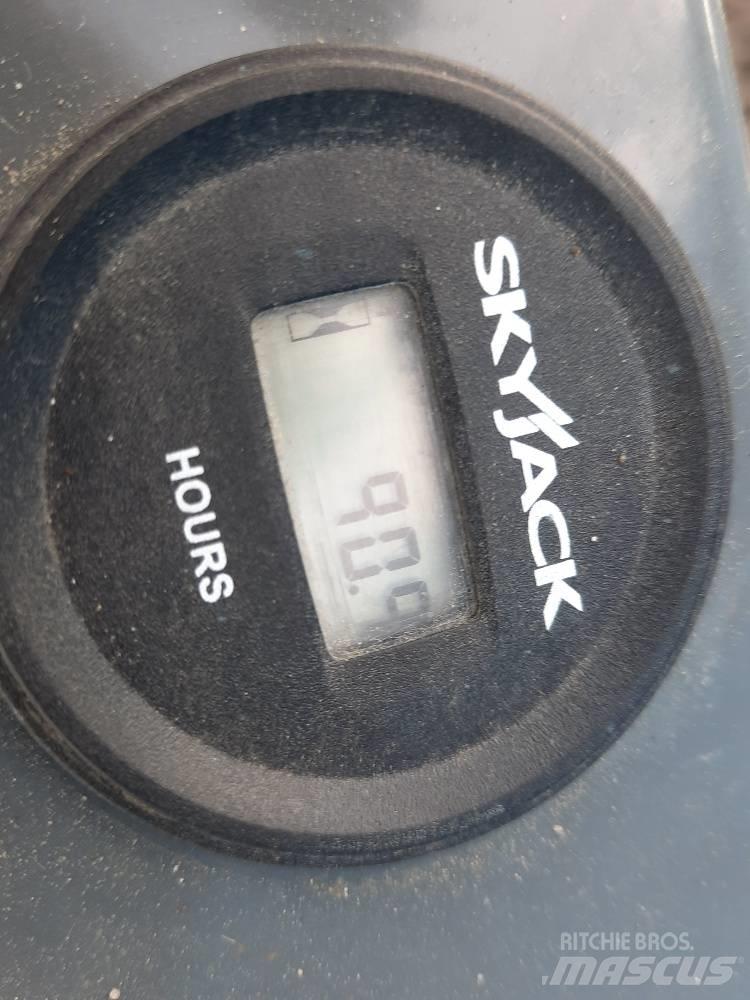 SkyJack SJ 3219 Makazaste platforme